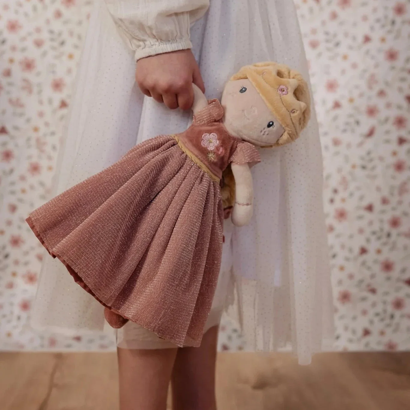 Little Dutch Princess Julia