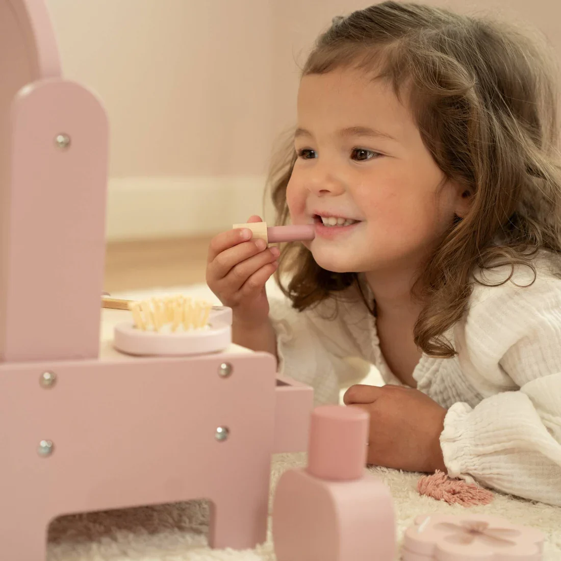 Little Dutch Small Wooden Vanity Table - Image 6