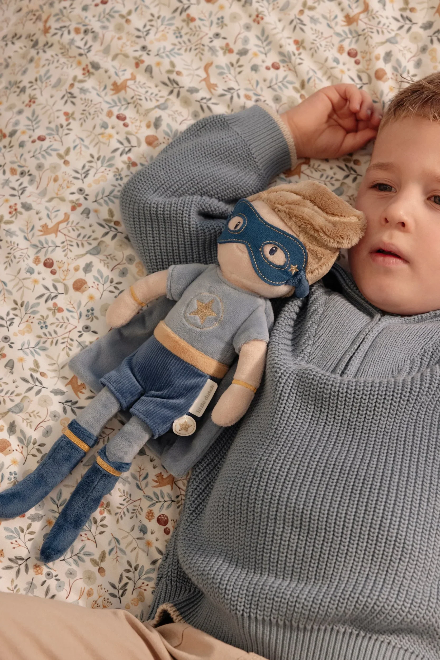 Little Dutch Superhero Jim - Image 4
