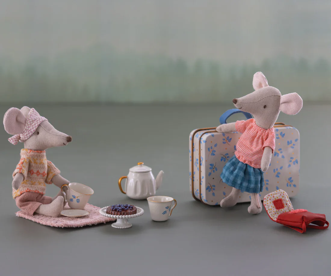Maileg Afternoon Treat, Mouse - Blue Madelaine - Image 2