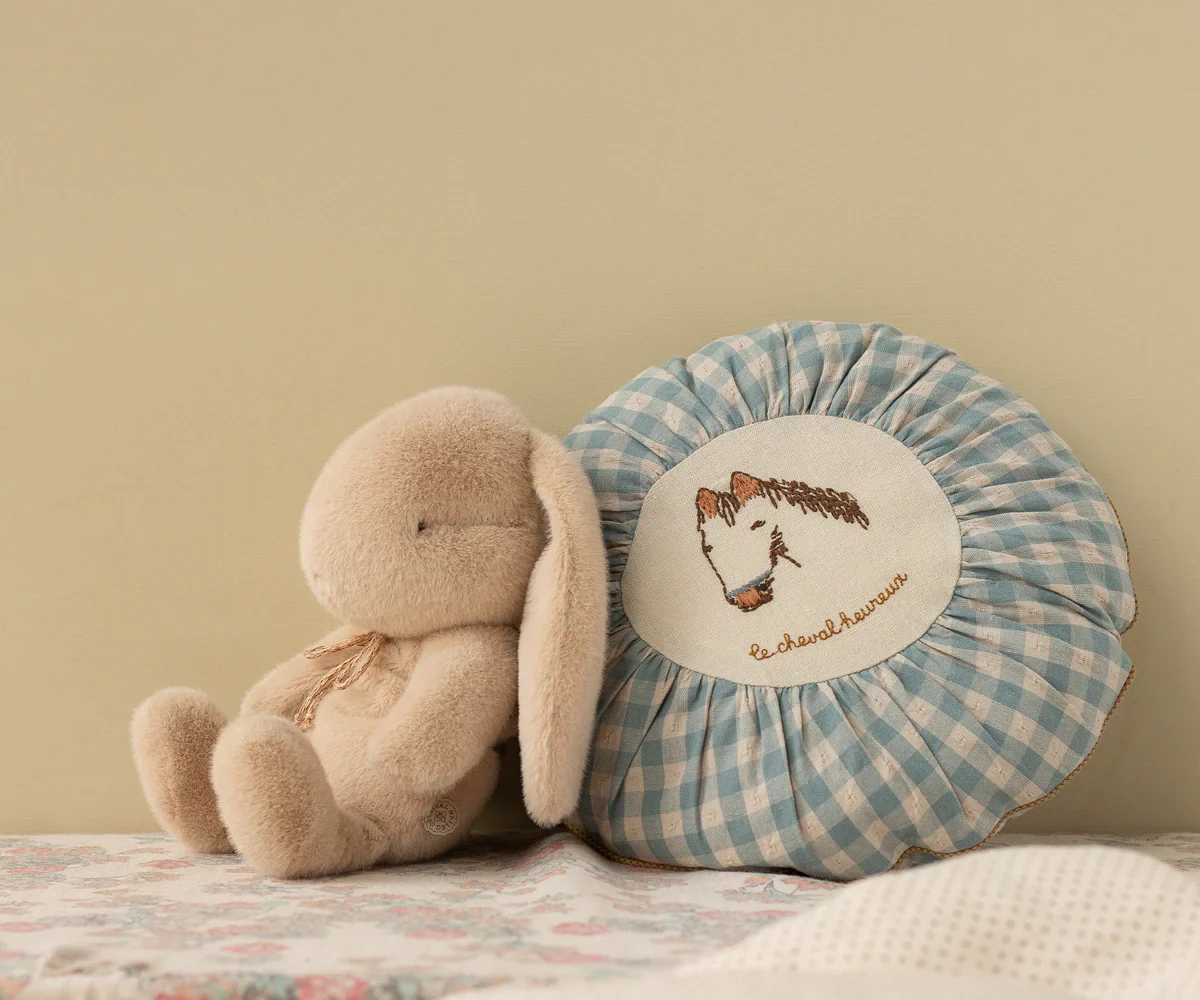 Maileg Bunny plush, Small - Latte - Image 2
