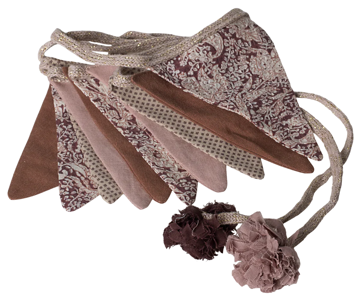 Maileg Garland - Rose - Image 4