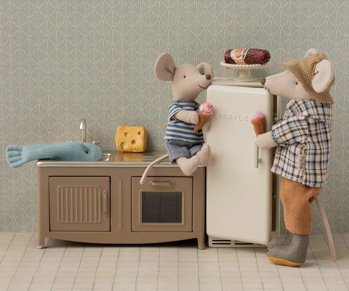 Maileg Kitchen Bundle - Image 2