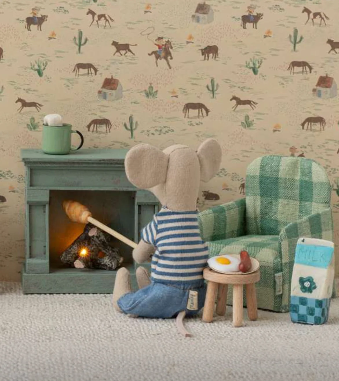 Maileg Mouse Fireplace, Blue - Image 2