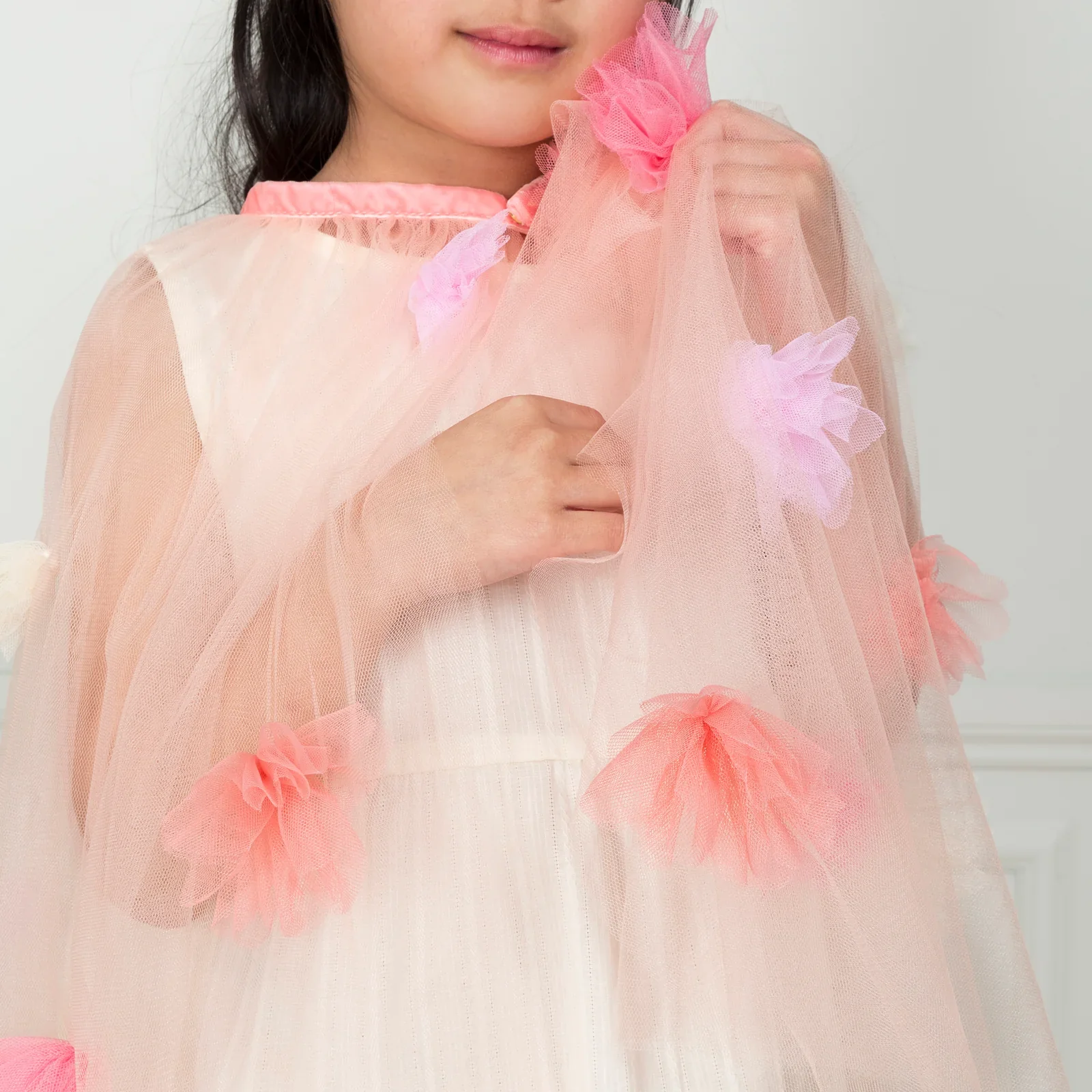 Meri Meri Flower Cape - Image 4