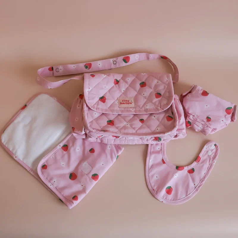 Tiny Harlow Tiny Nurturers Set - Strawberry Picnic - Image 2