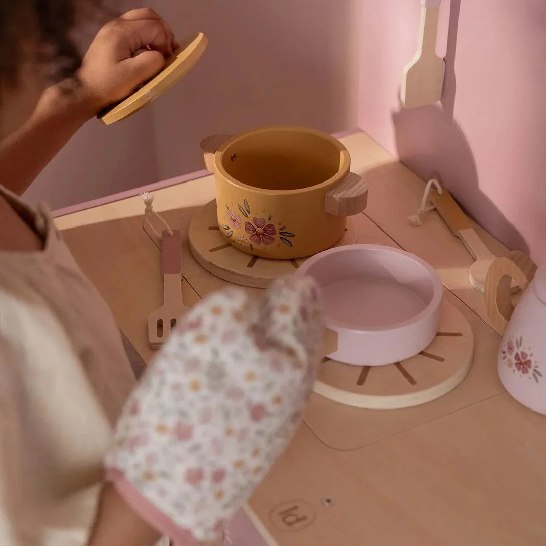 Little Dutch Wooden play kitchen Pink Limited Edition - Image 4